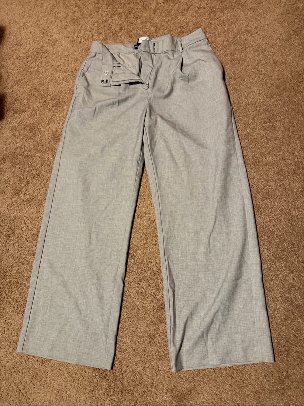 Old Navy Light Gray Women's Dress Trousers - Wide Leg